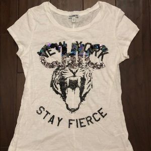 Express Chic Graphic Tee